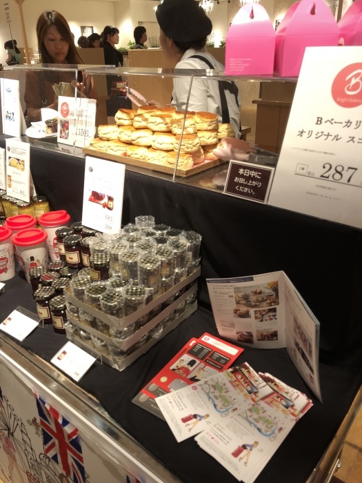 b0163114_09270973.jpeg