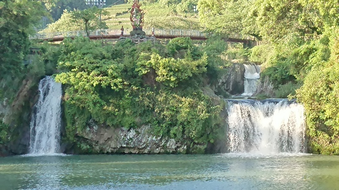 b0098228_07391720.jpg