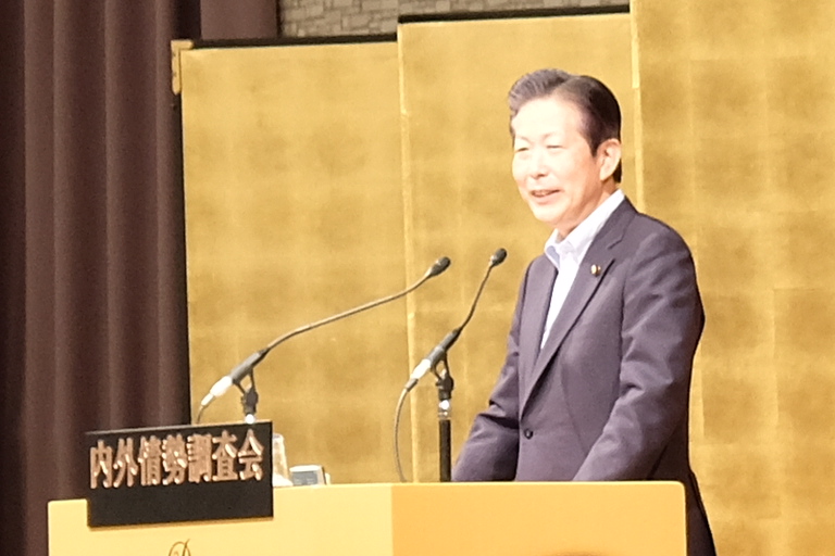 内外情勢調査会_d0130714_14591242.jpg