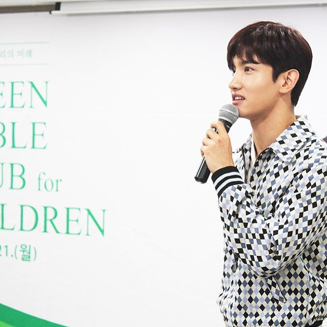 チャンミンinstagramより あっちこっちそっち