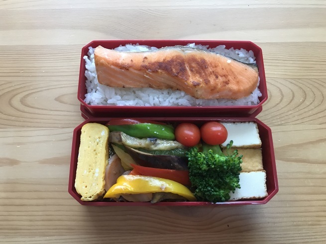 お弁当_f0028132_22012797.jpg