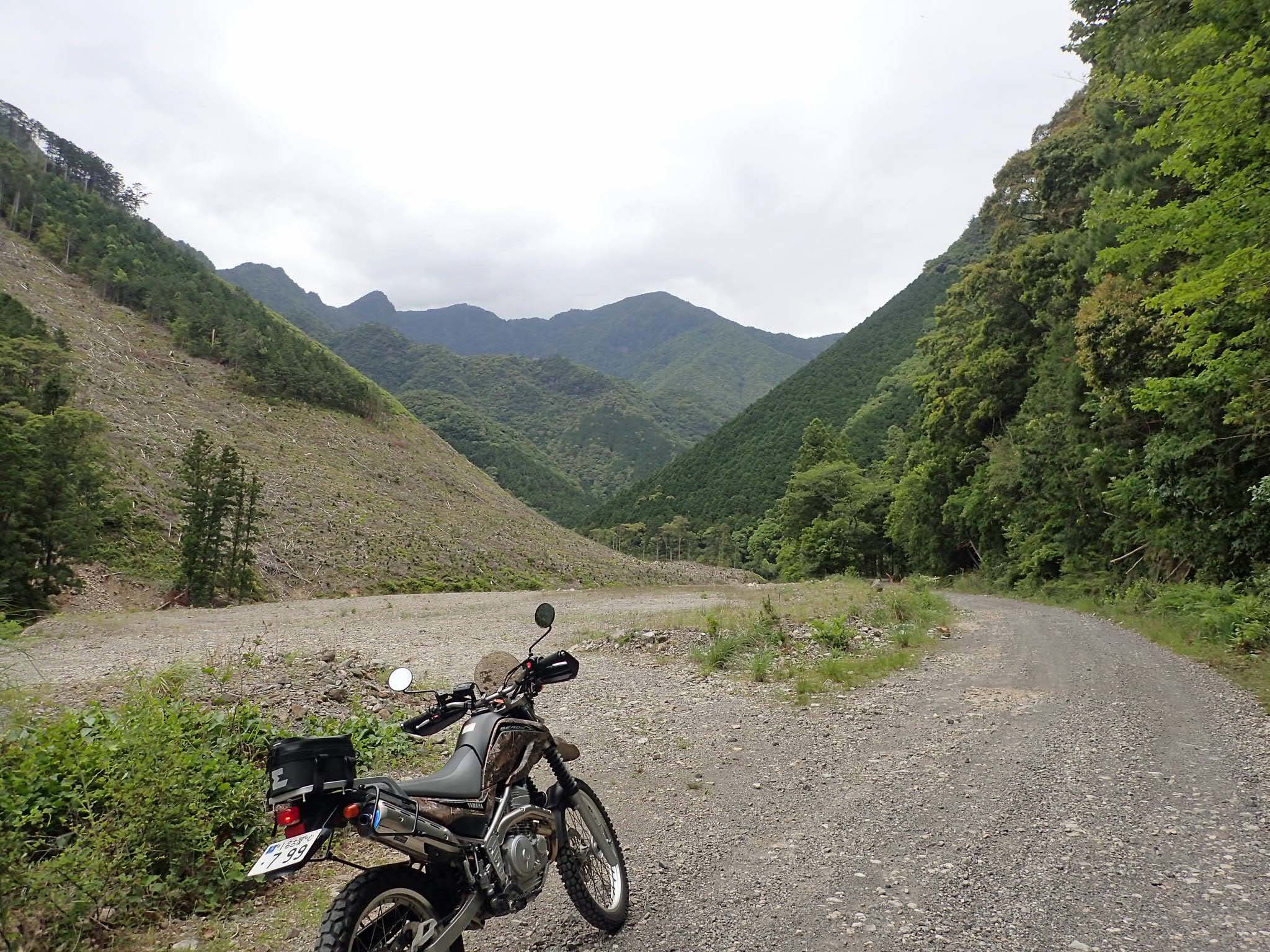 XT250 セロー 13 東紀州 2/2 千尋峠 水呑峠 大杉谷登山道 : 小生 XT250 セロー 13 東紀州 2/2 千尋峠 水呑峠 大杉谷登山道 : 小生