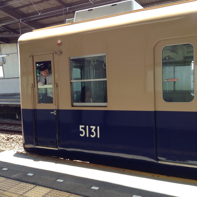 関西は私鉄乗り入れがすごく便利、はじめて乗る阪神電車で今日の現場尼崎浜名医院へ。_a0334793_15552902.jpg