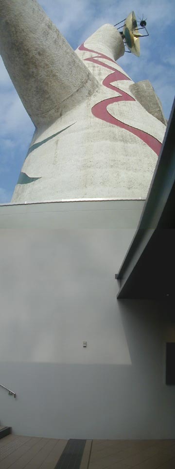 ●『太陽の塔』の「生命の樹」_d0053294_00404523.jpg