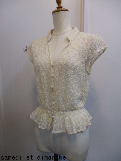 リリーブラウン Lily Brown フラワープリントレーストップス