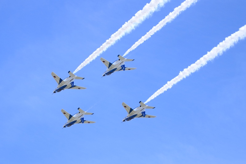 静浜基地航空祭・2018♪　～ブルーインパルス･1～_a0167759_1745023.jpg