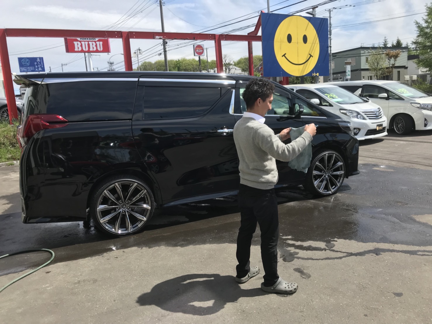 本店ブログ(*^^*)復活!佐々木がお伝えいたします!ランクル、アルファード、ハイエース、オープンカー_b0127002_19261383.jpg