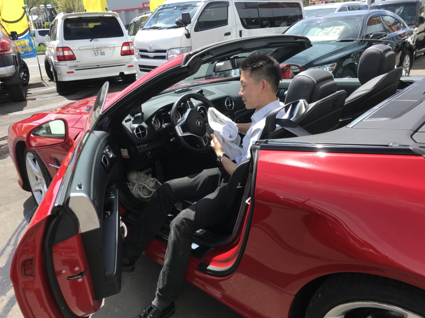 本店ブログ(*^^*)復活!佐々木がお伝えいたします!ランクル、アルファード、ハイエース、オープンカー_b0127002_19261404.jpg