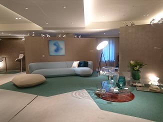 Cassina ixc.2018’ NEW MODELS!_d0091909_20290987.jpg