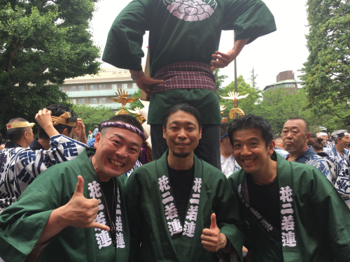 渡仏と三社祭を終えて_d0011635_13320829.jpg