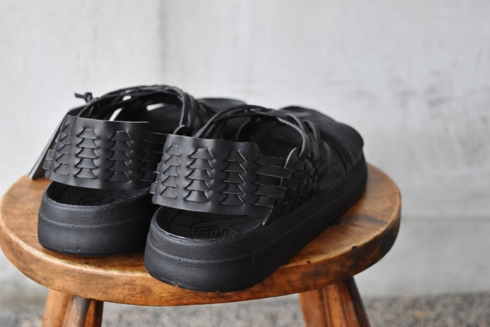 大人の「黒」サンダル MARIBU SANDAL!★!_d0152280_20131949.jpg