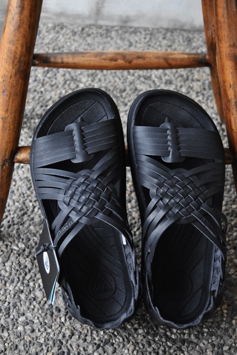 大人の「黒」サンダル MARIBU SANDAL!★!_d0152280_20140822.jpg