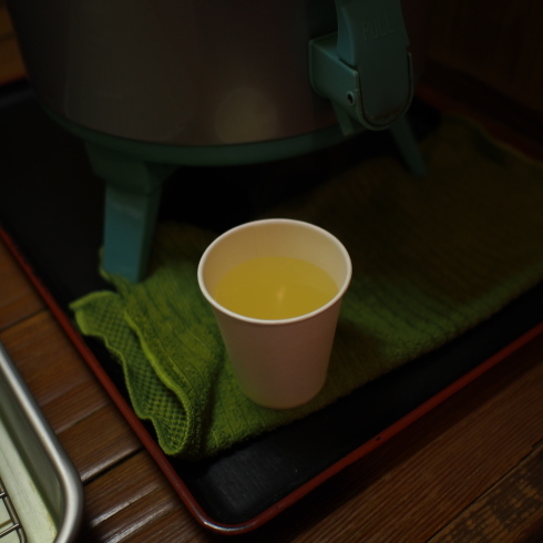 深夜の熊笹茶_b0199487_18385325.jpg