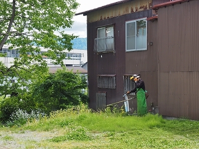 二人の草刈り男_c0336902_20075512.jpg