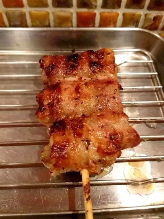 那覇 栄町 アラコヤ 沖縄ではヘチマを食べます ナーベラーの豚バラ巻 美酒佳肴