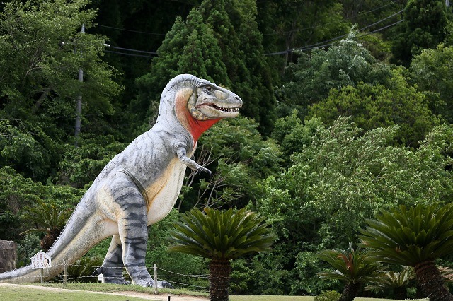 カブトガニ博物館の恐竜広場 夢民谷住人の日記4