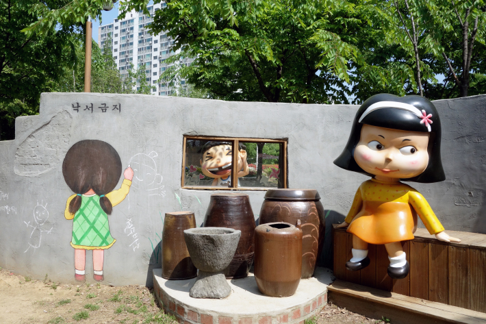 東仁川駅から水道局山タルトンネ博物館への坂道 2018年5月 仁川・龍仁・ソウルの旅_f0117059_13084649.jpg