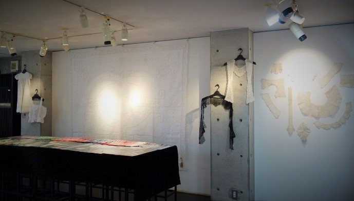 Antique Lace 細密な手仕事が織りなすレースの世界 展 始まりました♫_b0232919_16121935.jpg