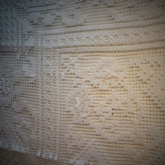 Antique Lace 細密な手仕事が織りなすレースの世界 展 始まりました♫_b0232919_16145617.jpg