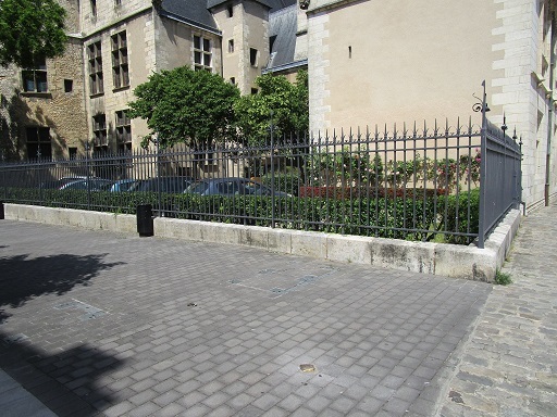 b0381325_00200596.jpg