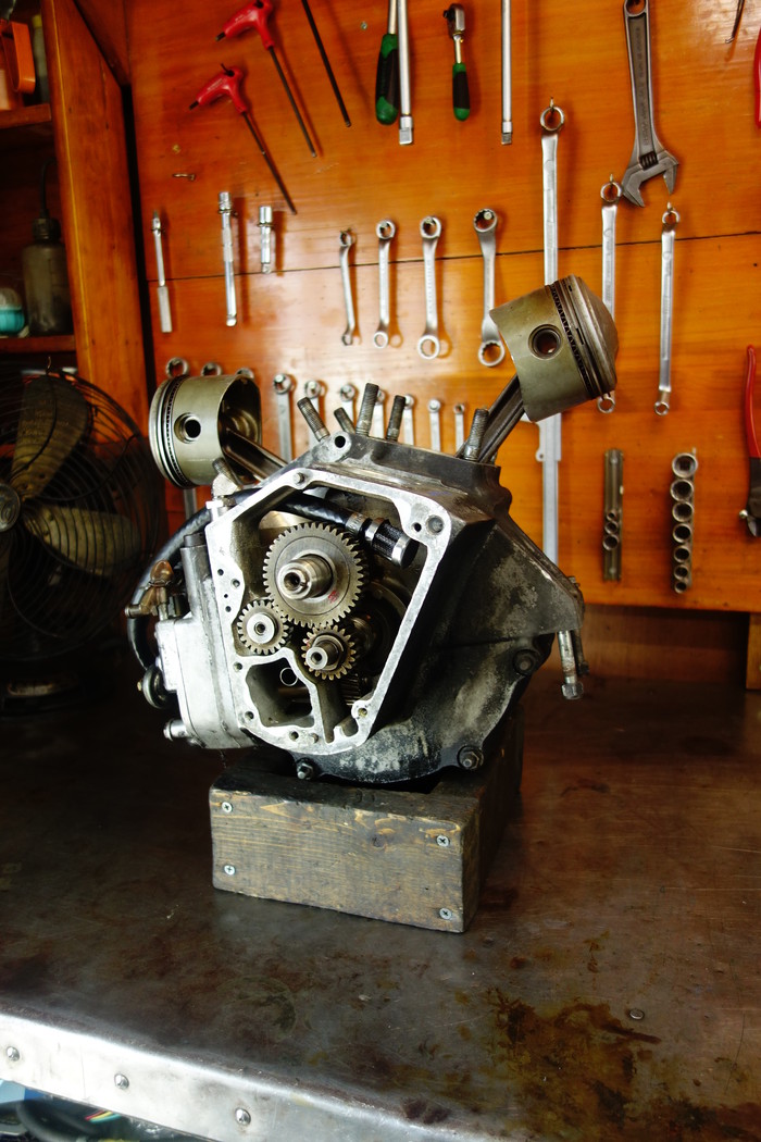 1981FXS1340 クランク分解・コンロッドビッグエンドベアリング