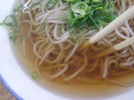 味沢の鶏の唐揚げそば 和田岬_c0118393_09401538.jpg