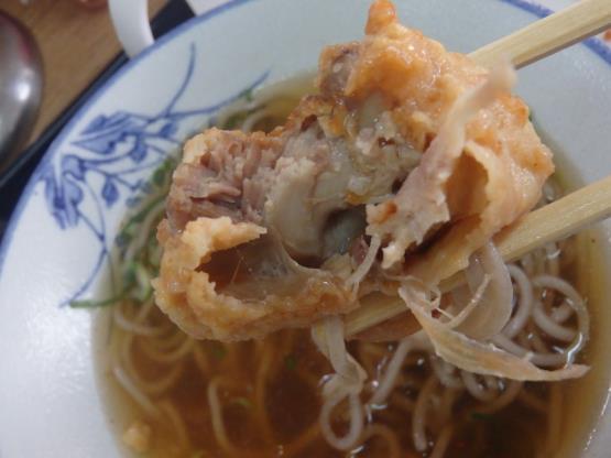 味沢の鶏の唐揚げそば 和田岬_c0118393_10532782.jpg