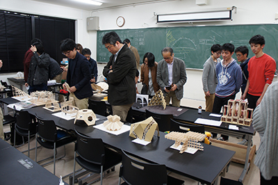 「木を知り・木を使い・木を活かすvol.4 東京大学大学院木質材料学研究室展」5610番館正面スペースにて開催中！_f0171840_15082036.jpg