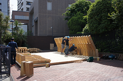 「木を知り・木を使い・木を活かすvol.4 東京大学大学院木質材料学研究室展」5610番館正面スペースにて開催中！_f0171840_16074721.jpg