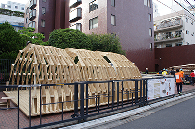 「木を知り・木を使い・木を活かすvol.4 東京大学大学院木質材料学研究室展」5610番館正面スペースにて開催中！_f0171840_16094295.jpg