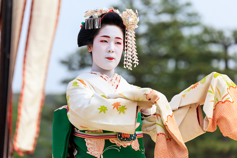 平安神宮例祭翌日祭　奉納舞踊・祇園小唄（祇園東の皆さん）_f0155048_23203817.jpg