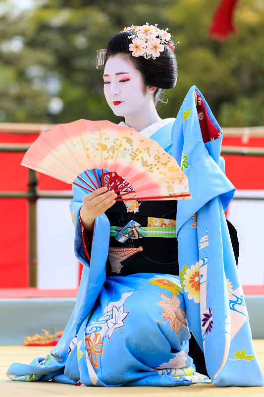 平安神宮例祭翌日祭　奉納舞踊・祇園小唄（祇園東の皆さん）_f0155048_23212094.jpg