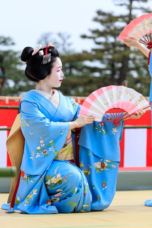 平安神宮例祭翌日祭　奉納舞踊・祇園小唄（祇園東の皆さん）_f0155048_23213946.jpg