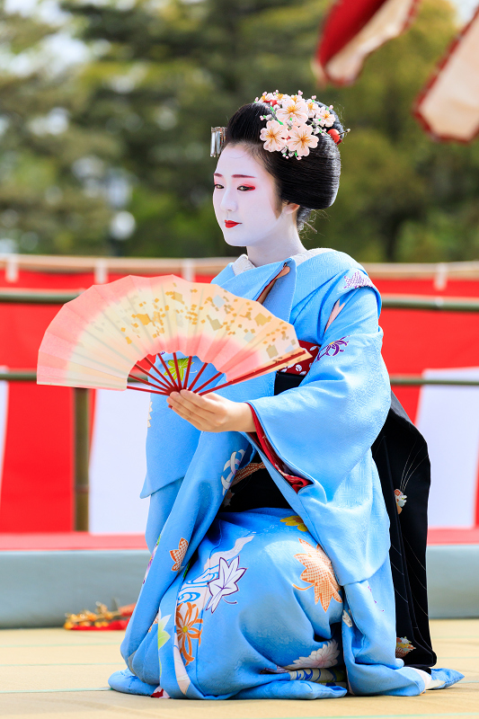 平安神宮例祭翌日祭　奉納舞踊・祇園小唄（祇園東の皆さん）_f0155048_2321728.jpg