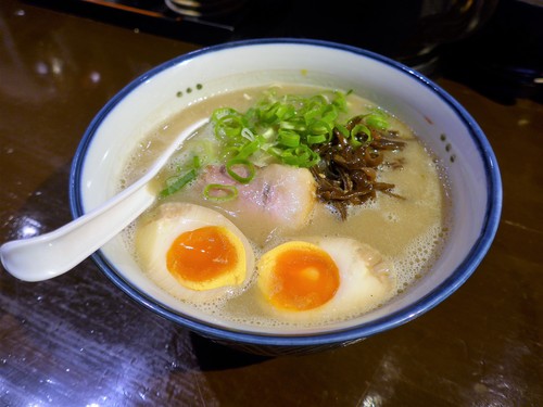 神泉「麺の坊 砦」へ行く。_f0232060_12401554.jpg