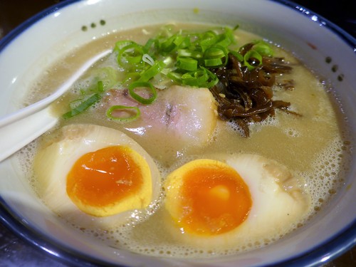 神泉「麺の坊 砦」へ行く。_f0232060_12402471.jpg