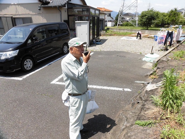 今朝は足腰が痛い! 今年もいい天気の下で駿河台三丁目の防疫作業_f0141310_06472627.jpg