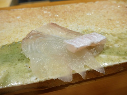 東麻布「鮨 天本」へ行く。_f0232060_1863178.jpg