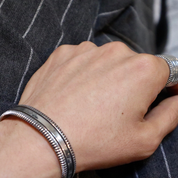 FANTASTIC MAN bangle & necklace : HANK / Official Blog