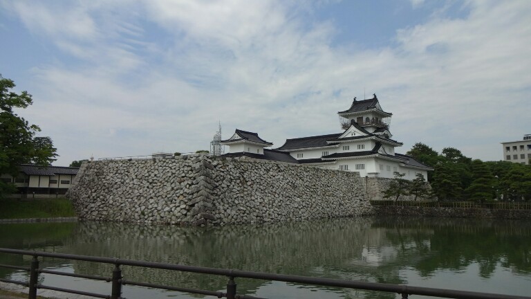 37日目【七尾−魚津】富山に　北アルプス見ながらサイクリング_e0201281_20541609.jpg