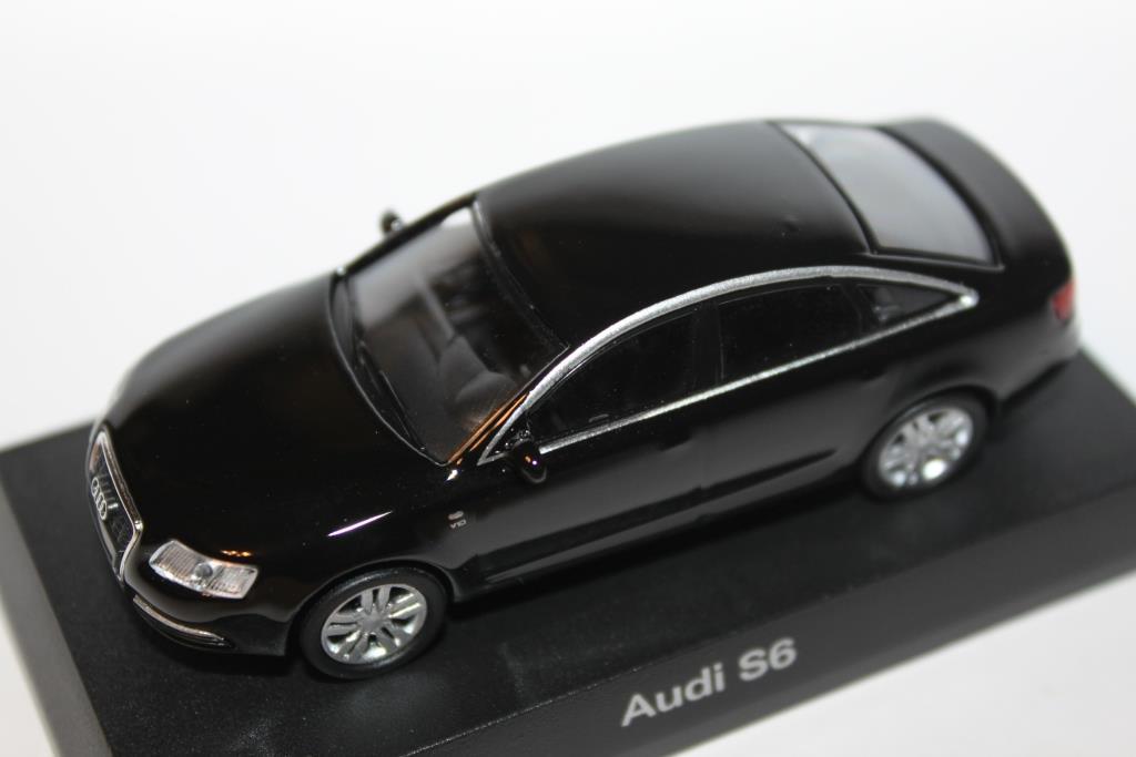 1/64 Kyosho AUDI 2 S6_b0285587_05430390.jpg