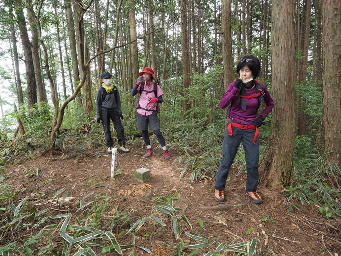 牛頭山登山_c0116915_00510444.jpg