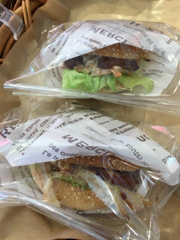 b0298565_16125344.jpeg