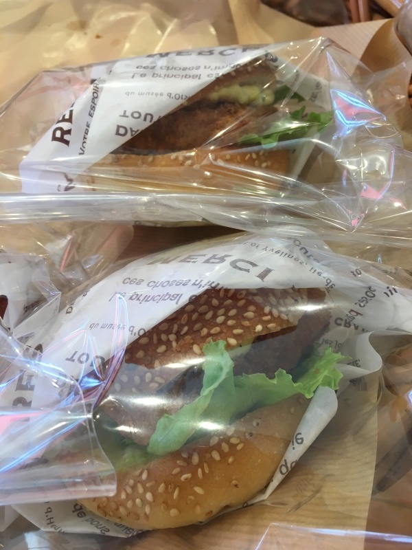 b0298565_16132008.jpeg