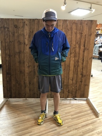 NEW HIKING STYLE_d0198793_15594982.jpg