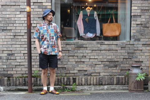 melple 色鮮やかの中にも上品さも伺える \"Monsarrat パッチワーク S/Sシャツ\" ご紹介_f0191324_07534229.jpg