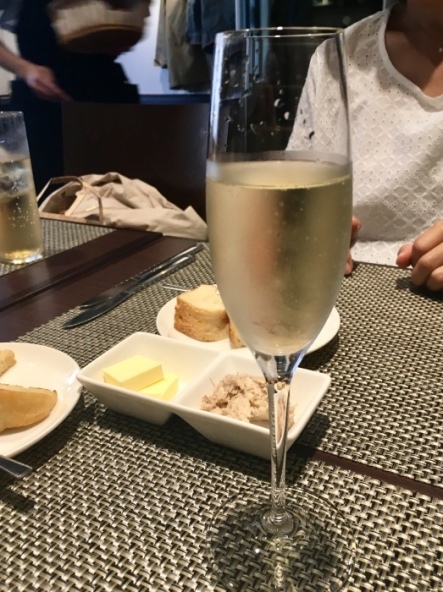 f0238932_23401960.jpeg