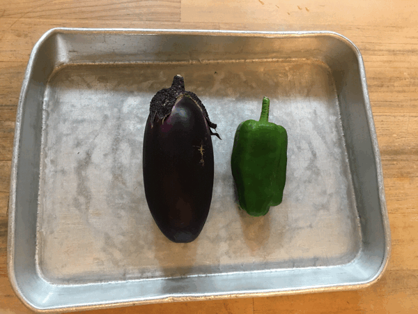 野菜の収穫など。保育の様子♪ ホールクラス_c0293682_21135191.gif