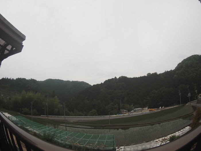 曇りのち雨のち晴れたり曇ったり_c0116915_23594967.jpg
