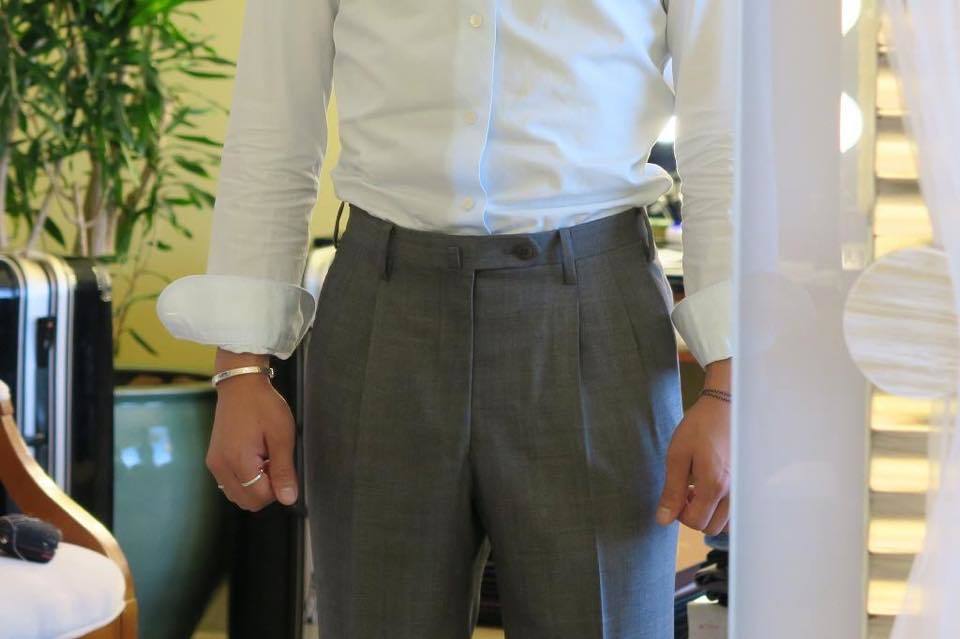 PANTALONAIO OSAKU HAYATO ウール 2プリーツ パンツ PANTALONAIO OSAKU HAYATO ウール 2プリーツ パンツ - メルカリ